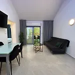 Royal Park - Paul\'S Place
